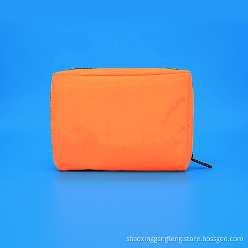 2022 New design customize medical emergency outdoor travel orange fist aid kit bag